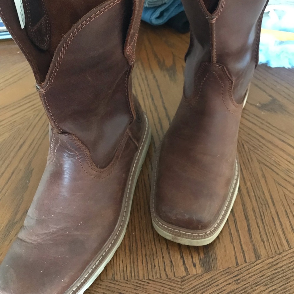 Men’s ariats